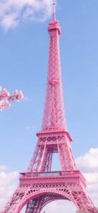 ピンクの塔！ピンクが復縁への運気をさらに高めます。