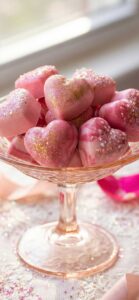 恋愛運を上げるハートのチョコの待ち受け