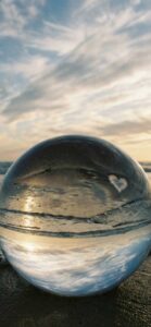 ハートの雲を見つけると幸せになる待ち受け背景画像